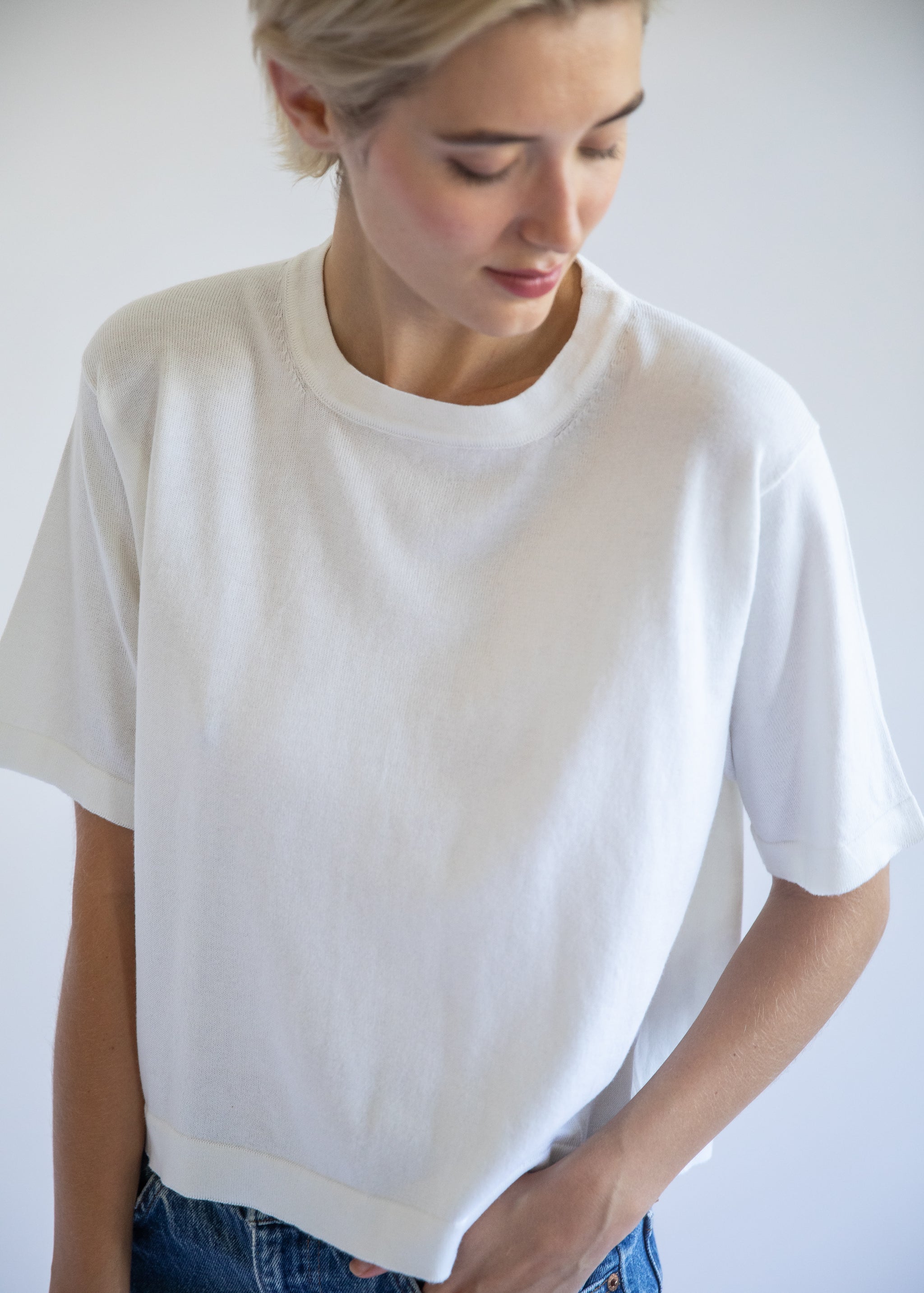 ESTELLA | Fiona Cropped T-Shirt in Pearl Cotton Cashmere