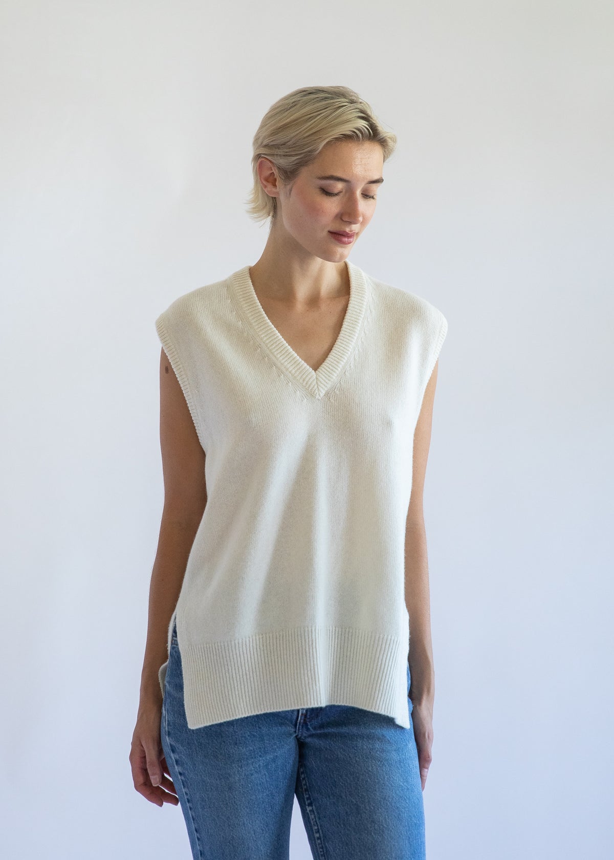 Felicity Sweater Vest in Alabaster Cashmere