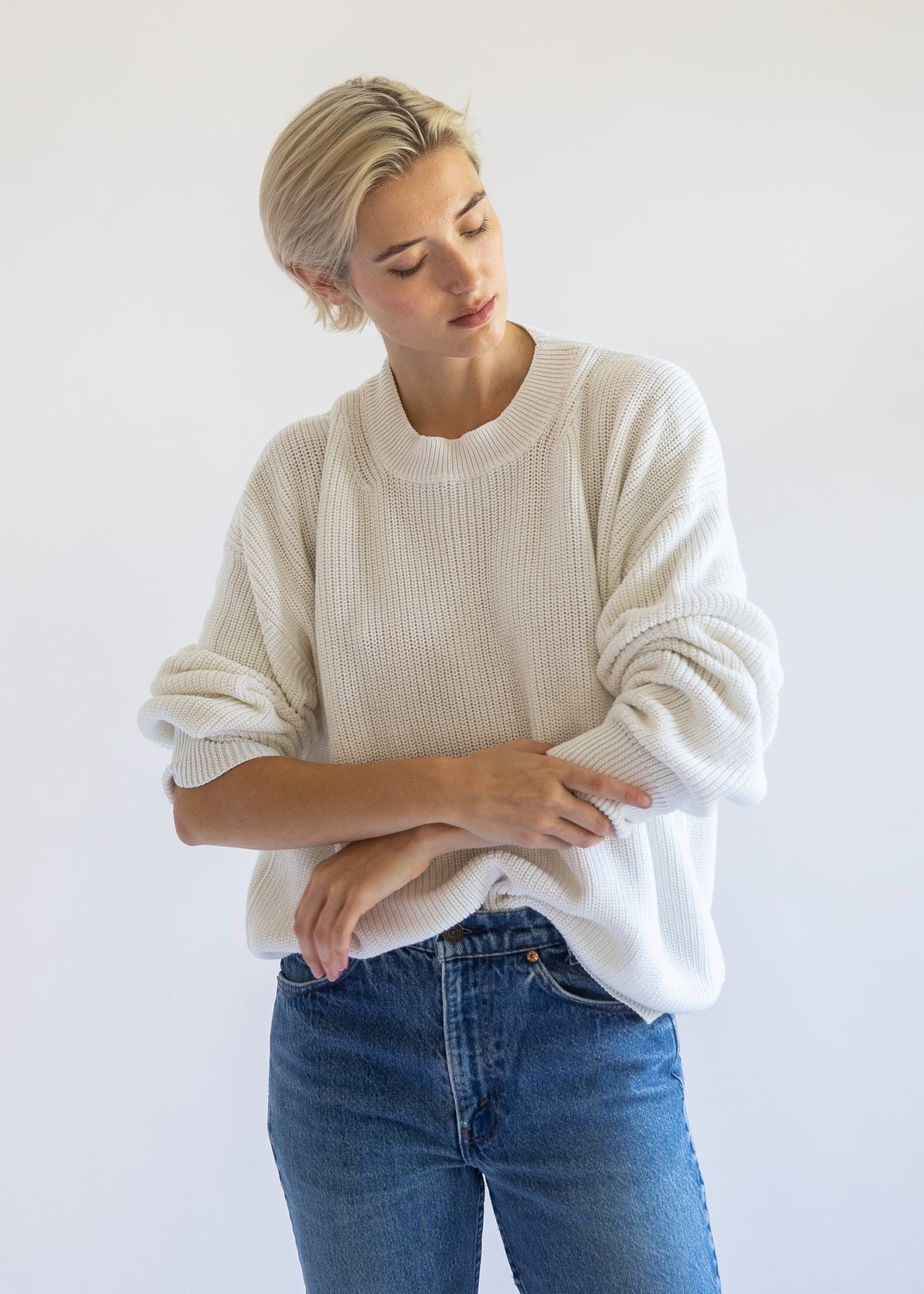 Fiorella Cotton Cashmere Crewneck Sweater in Pearl