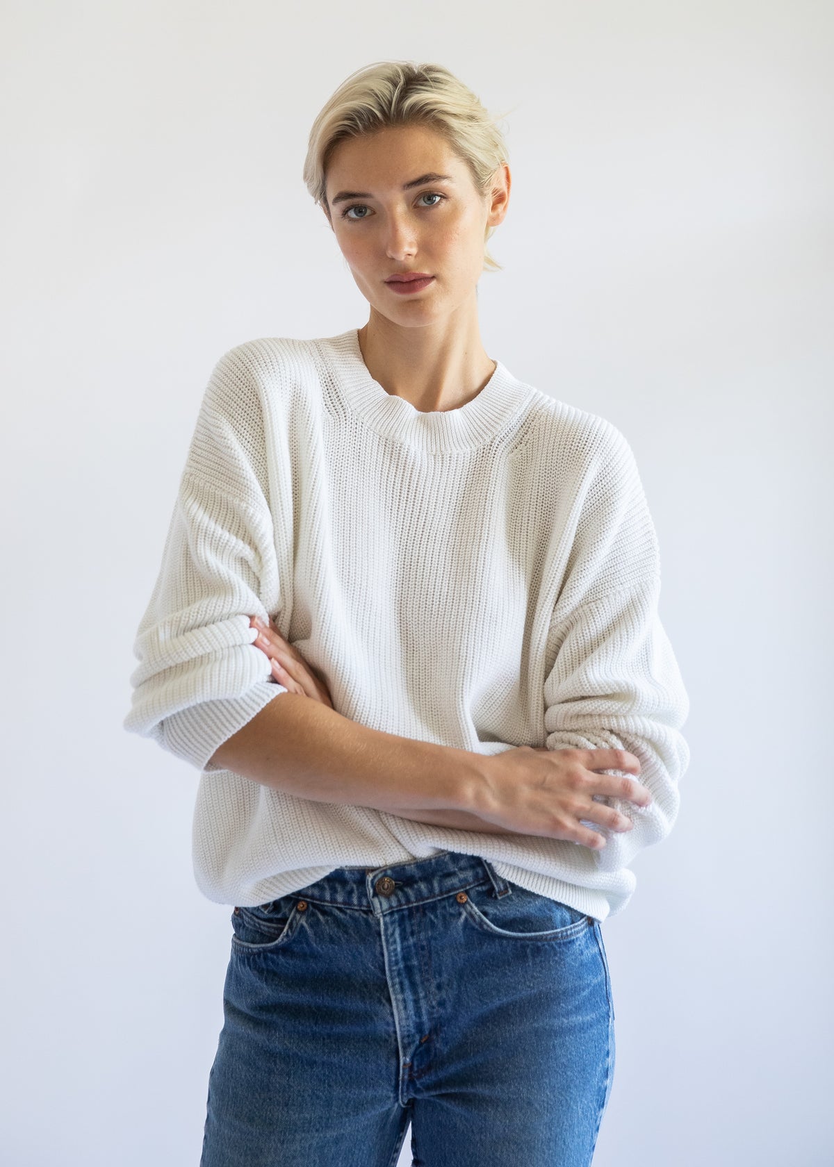 Fiorella Cotton Cashmere Crewneck Sweater in Pearl