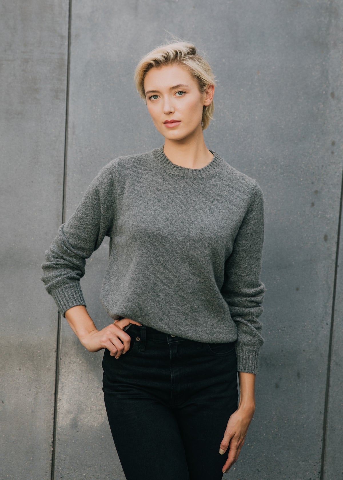 Winona Crewneck Sweater in Iron Gray Cashmere