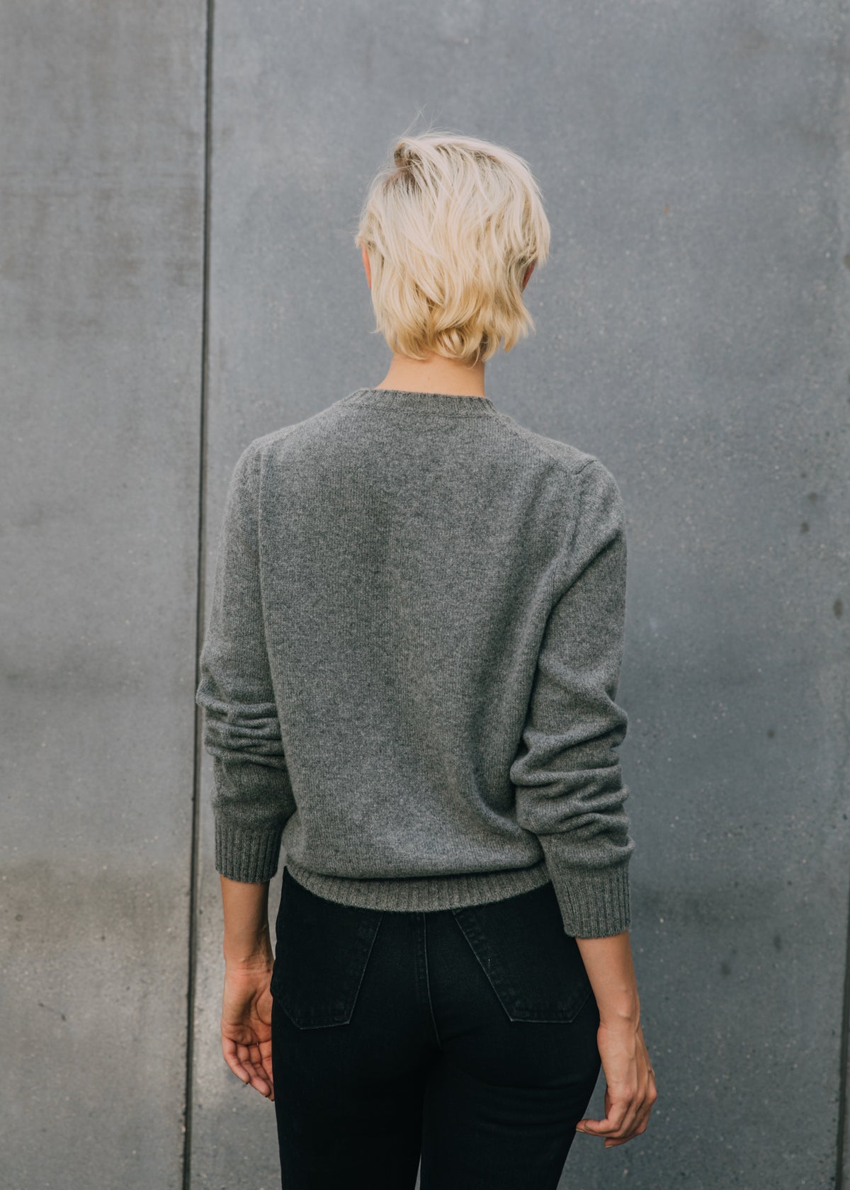 Winona Crewneck Sweater in Iron Gray Cashmere