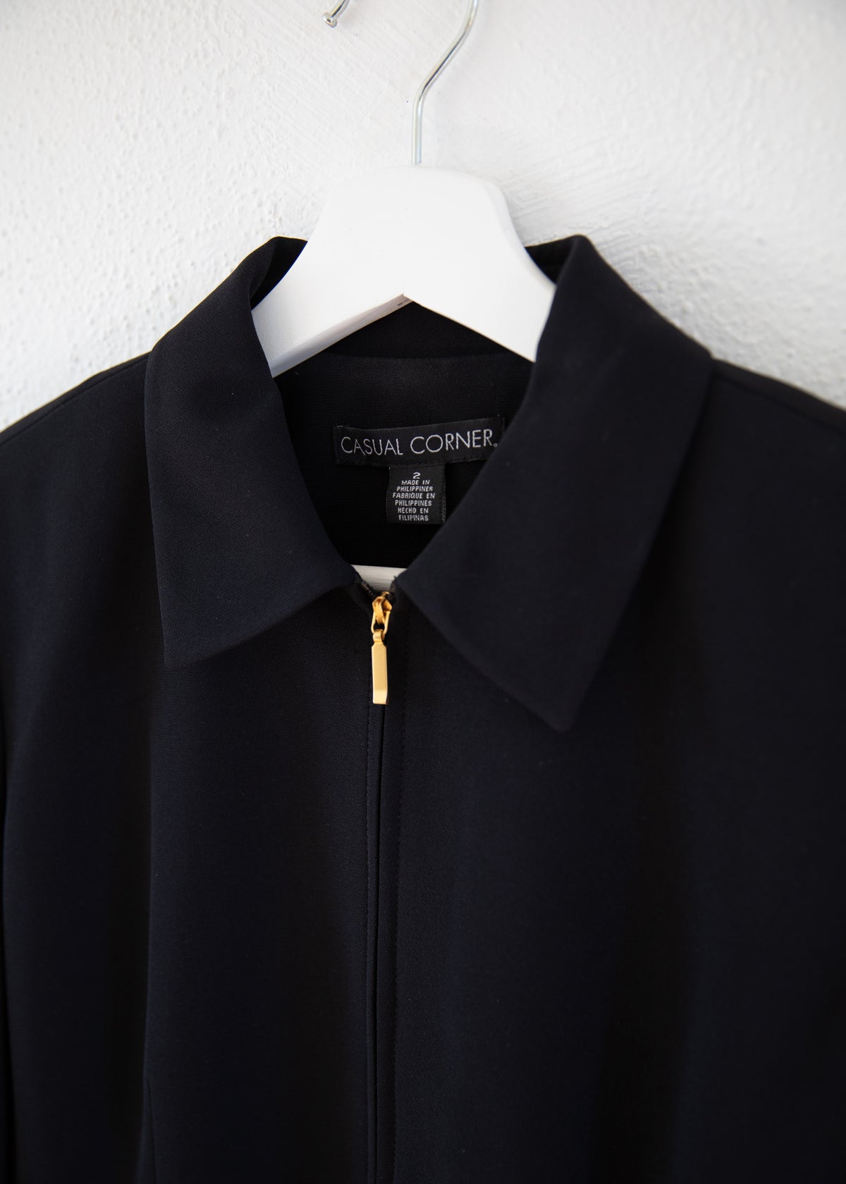 Vintage Black Zip Up Minimalist Jacket