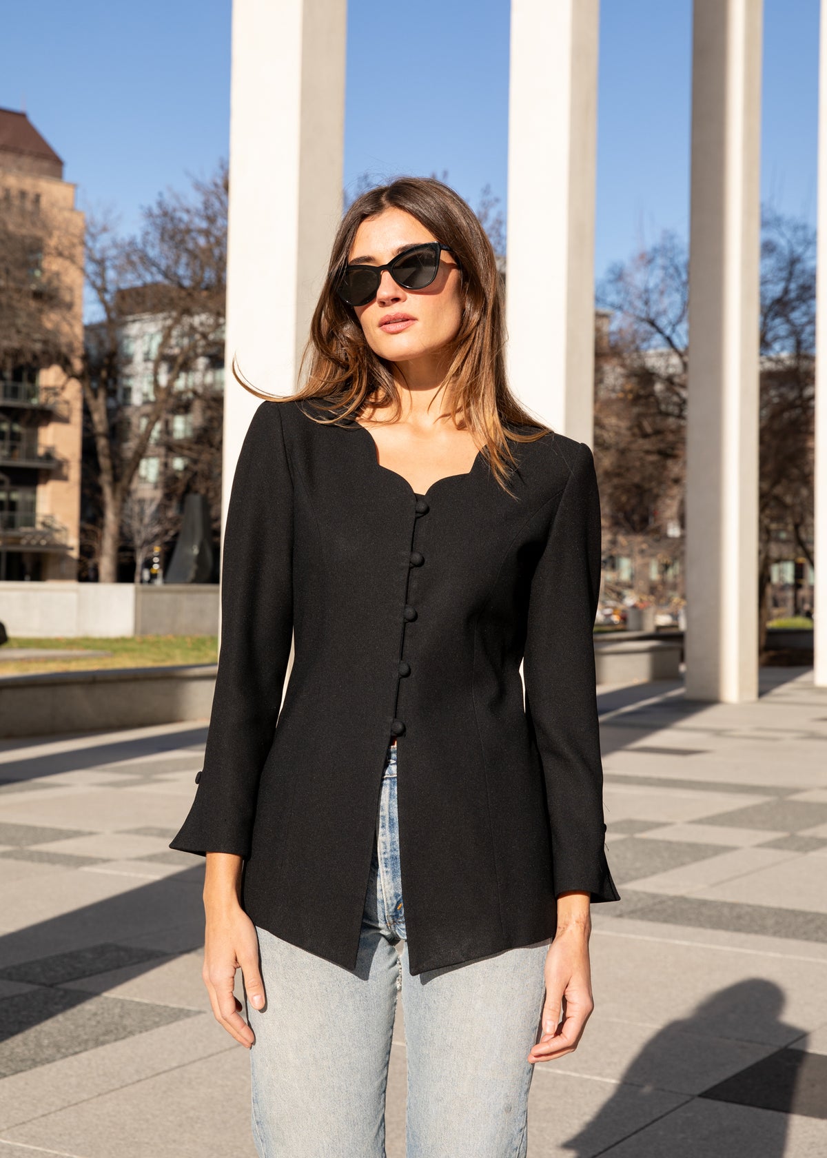 Vintage Scalloped-Neck Black Blazer