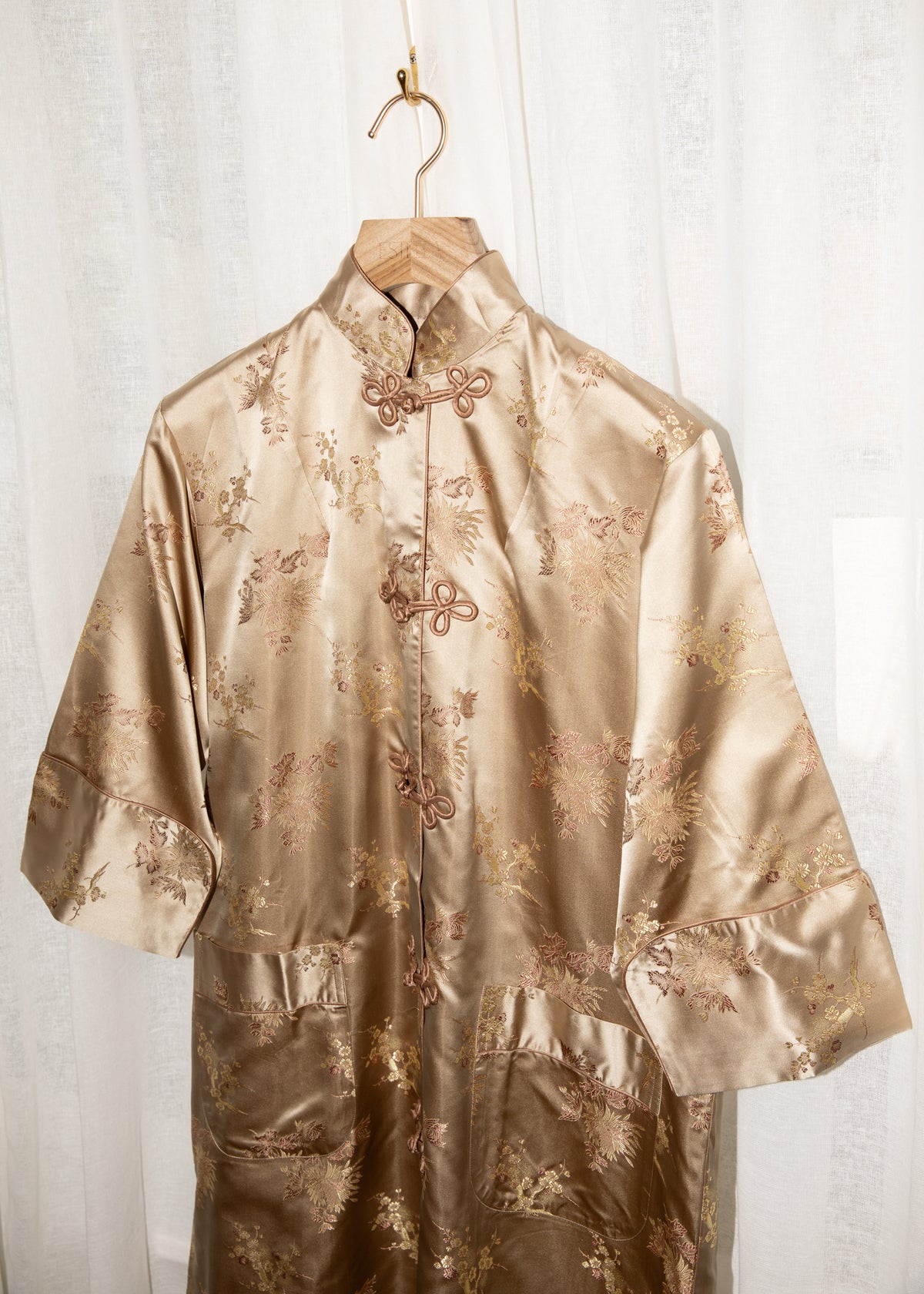 Vintage 1960s Japanese Floral Brocade Jacket in Champagne