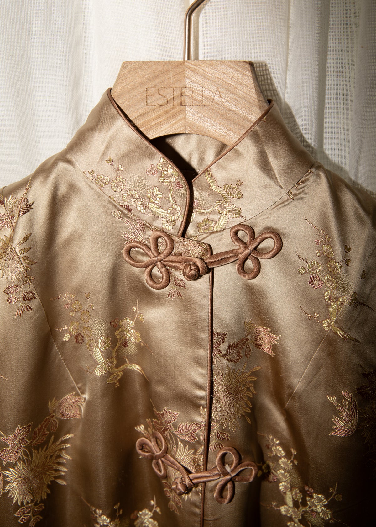 Vintage 1960s Japanese Floral Brocade Jacket in Champagne