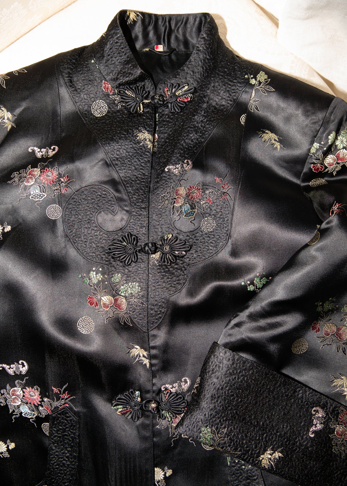 Vintage Black Floral Brocade Fur Collar Jacket