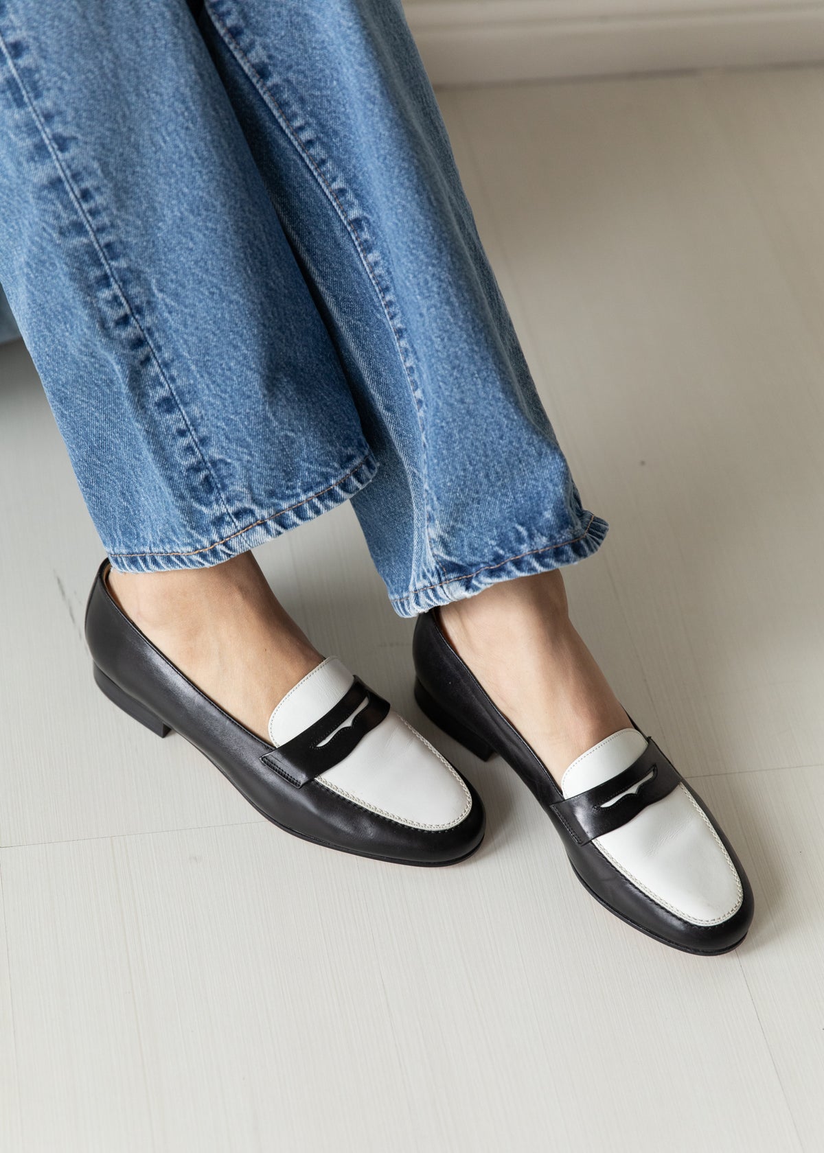 Vintage Ralph Lauren Leather Loafers in Black & White
