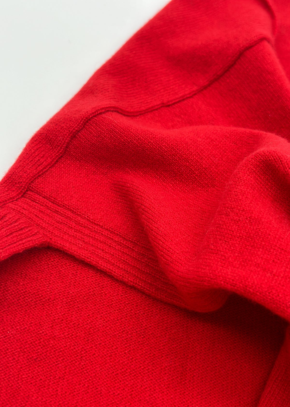 Valetta Sweater Scarf in Scarlett Red Cashmere