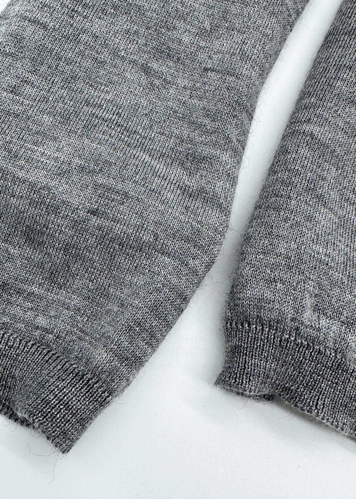 Agyness Turtleneck in Gray Cashmere &amp; Silk