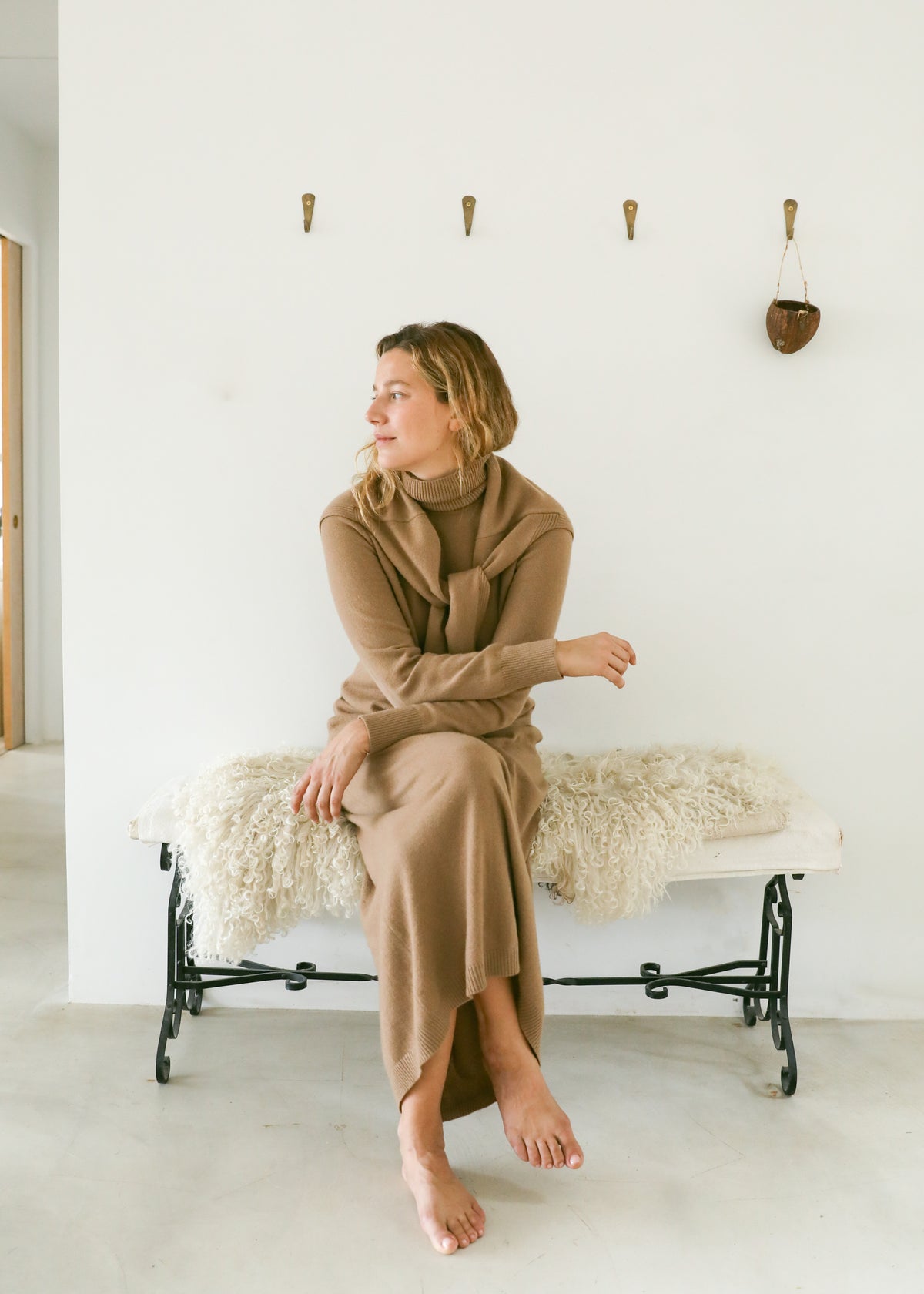 Valetta Sweater Scarf in Camel Cashmere