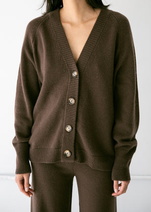 Pure Cashmere Cardigan Roundneck in Rich Coffee Hue