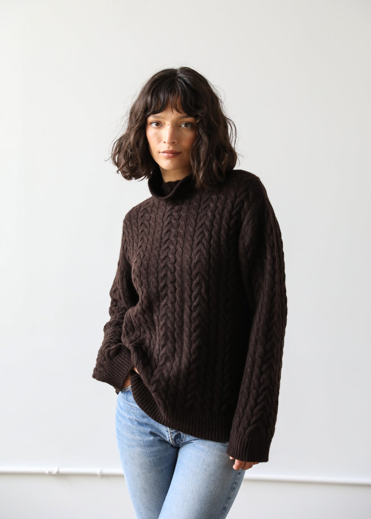 Beatrice Sweater in Espresso Cashmere