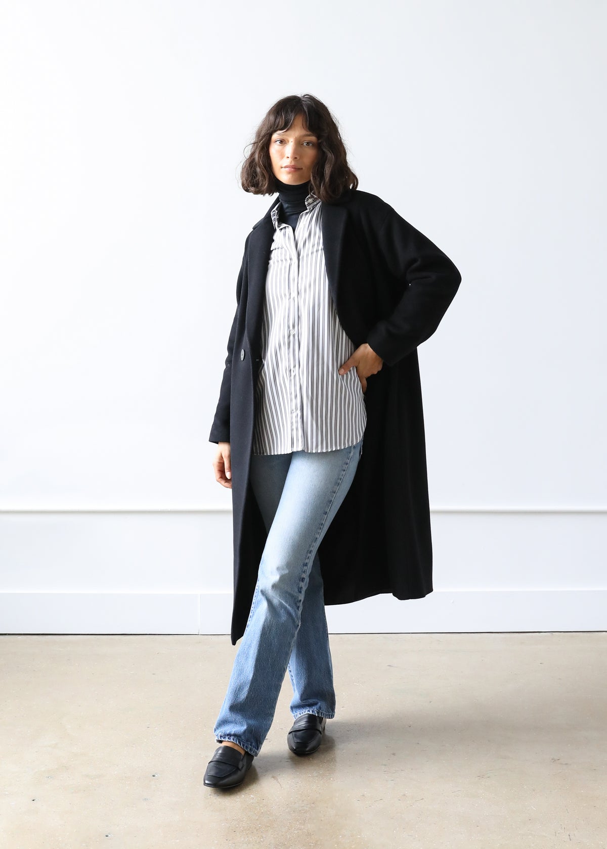 Liya Coat in Black Virgin Wool