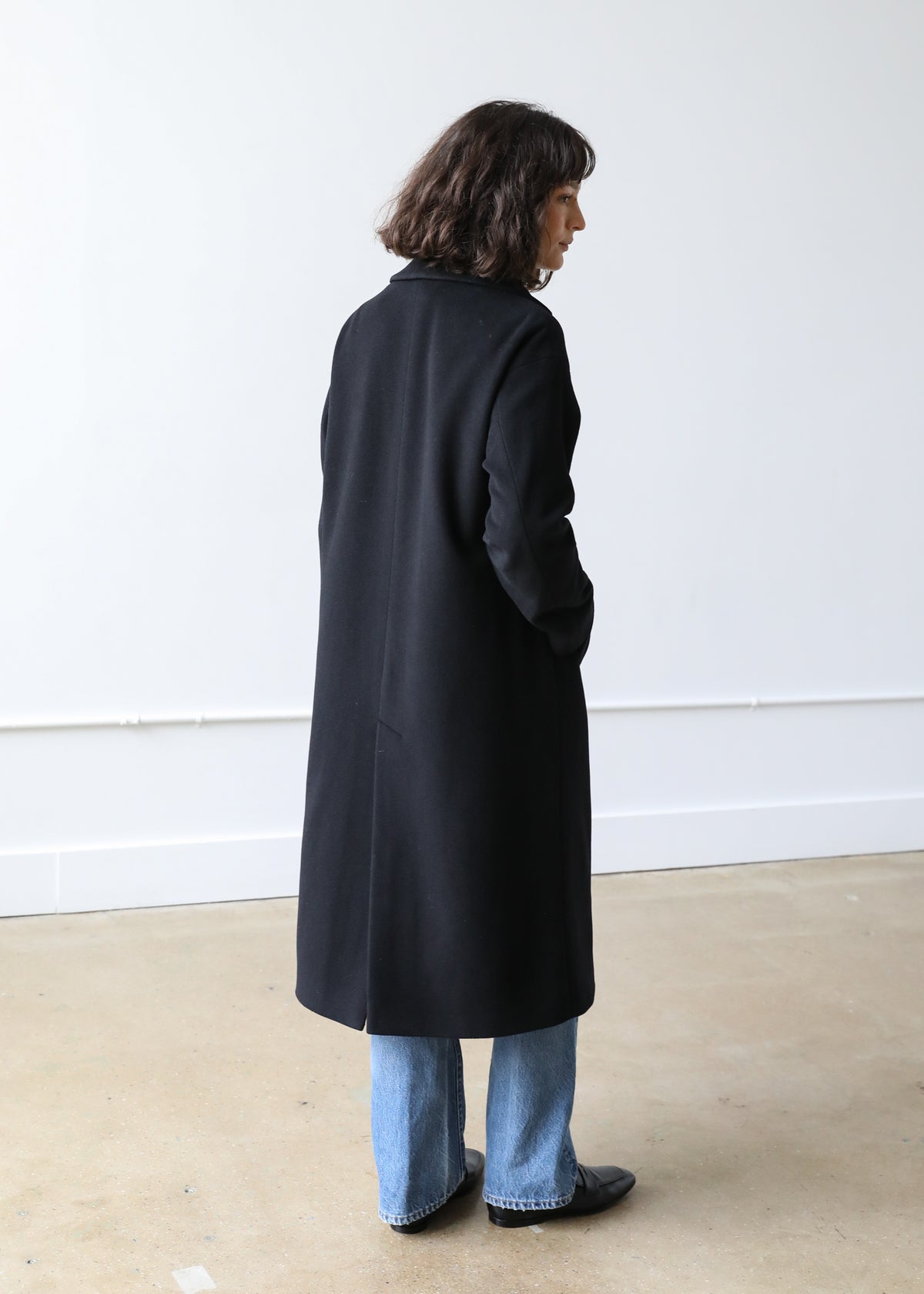 Liya Coat in Black Virgin Wool