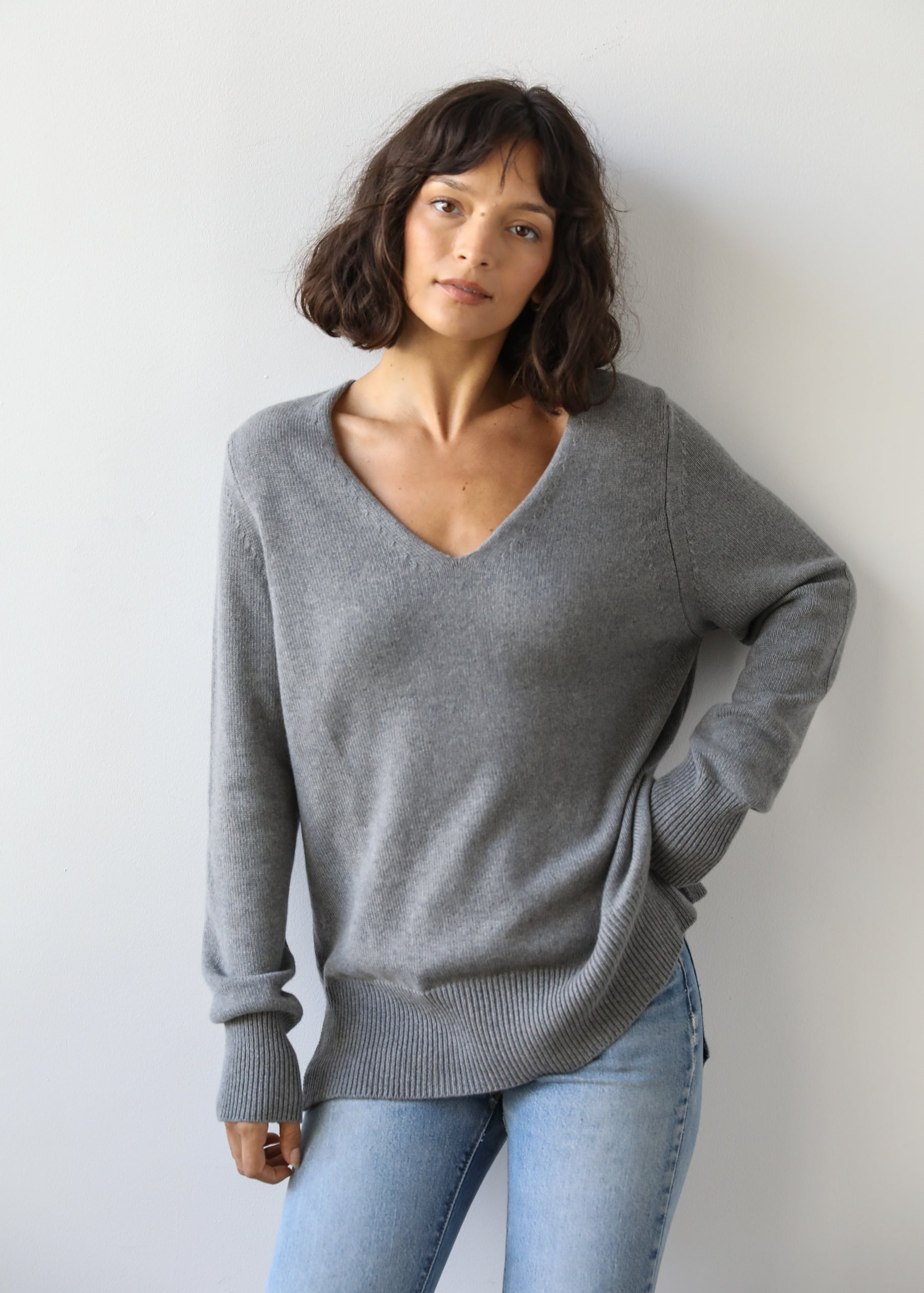 Estella NYC Valentina Sweater in Grey Cashmere